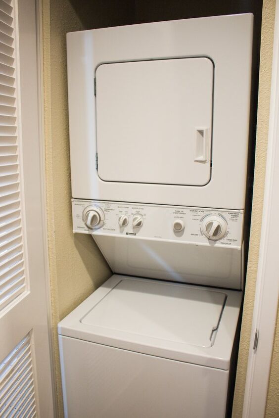 可叠起堆放的洗衣机烘干机衣柜尺寸